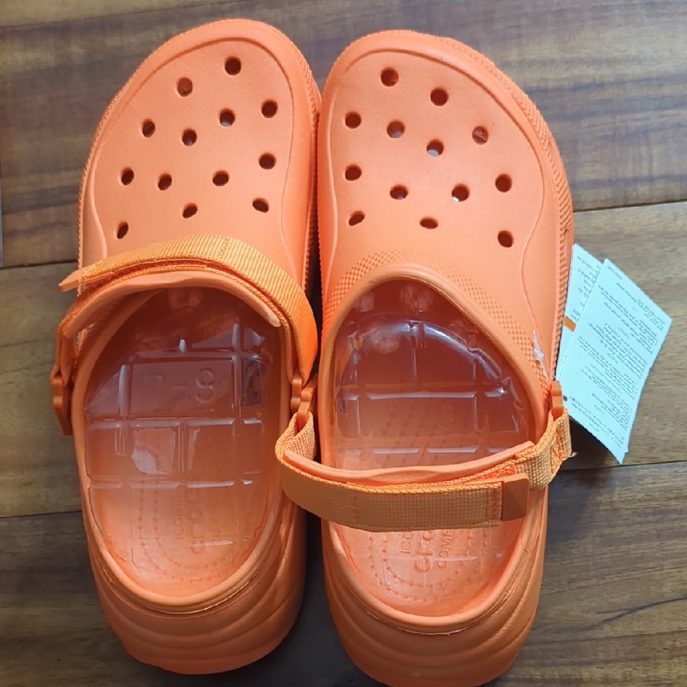 CROCS Unisex Orange Ventilated Clog Sandals